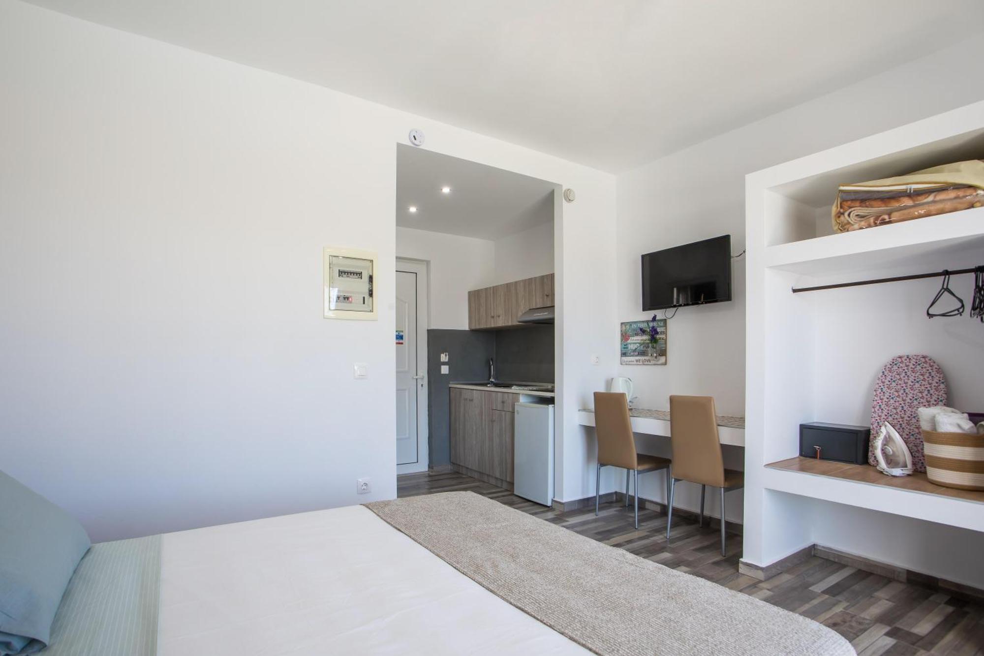 Lisabeth Apartments Фалираки Экстерьер фото